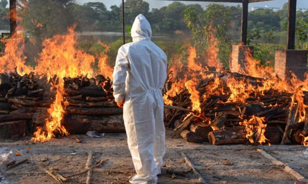 Πανικός με την νέα παραλλαγή του κορονοϊού στην Ινδία